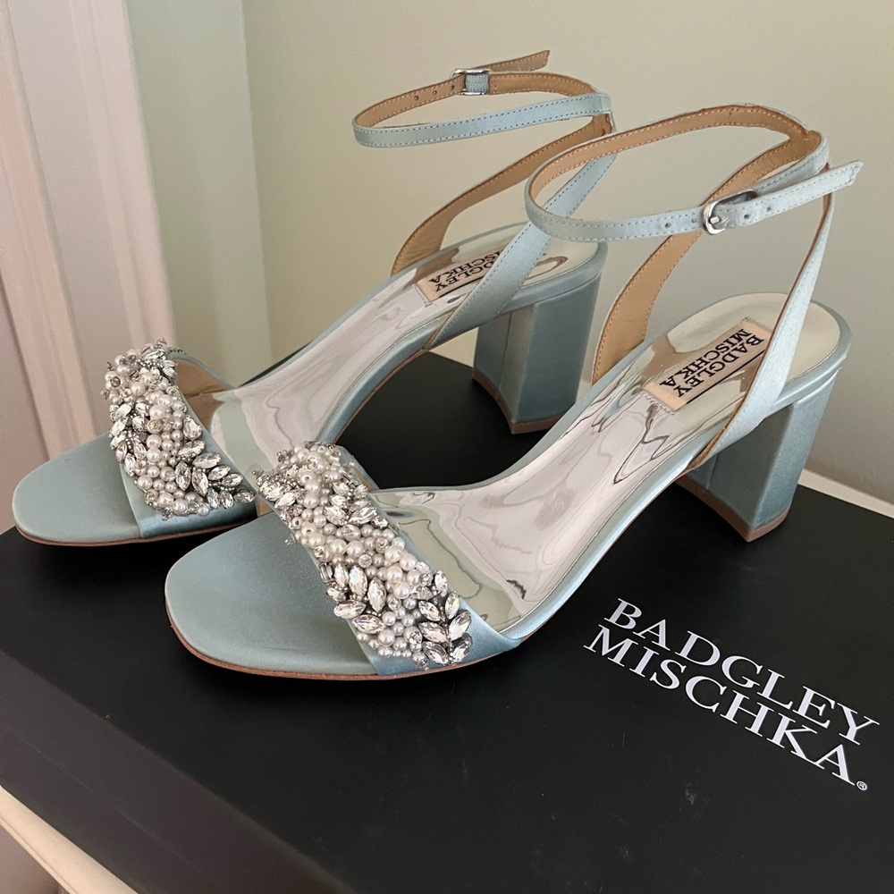 Badgley Mischka Clara Jewel Embellished Satin Dress Sandal. Dusty Blue. Size 8